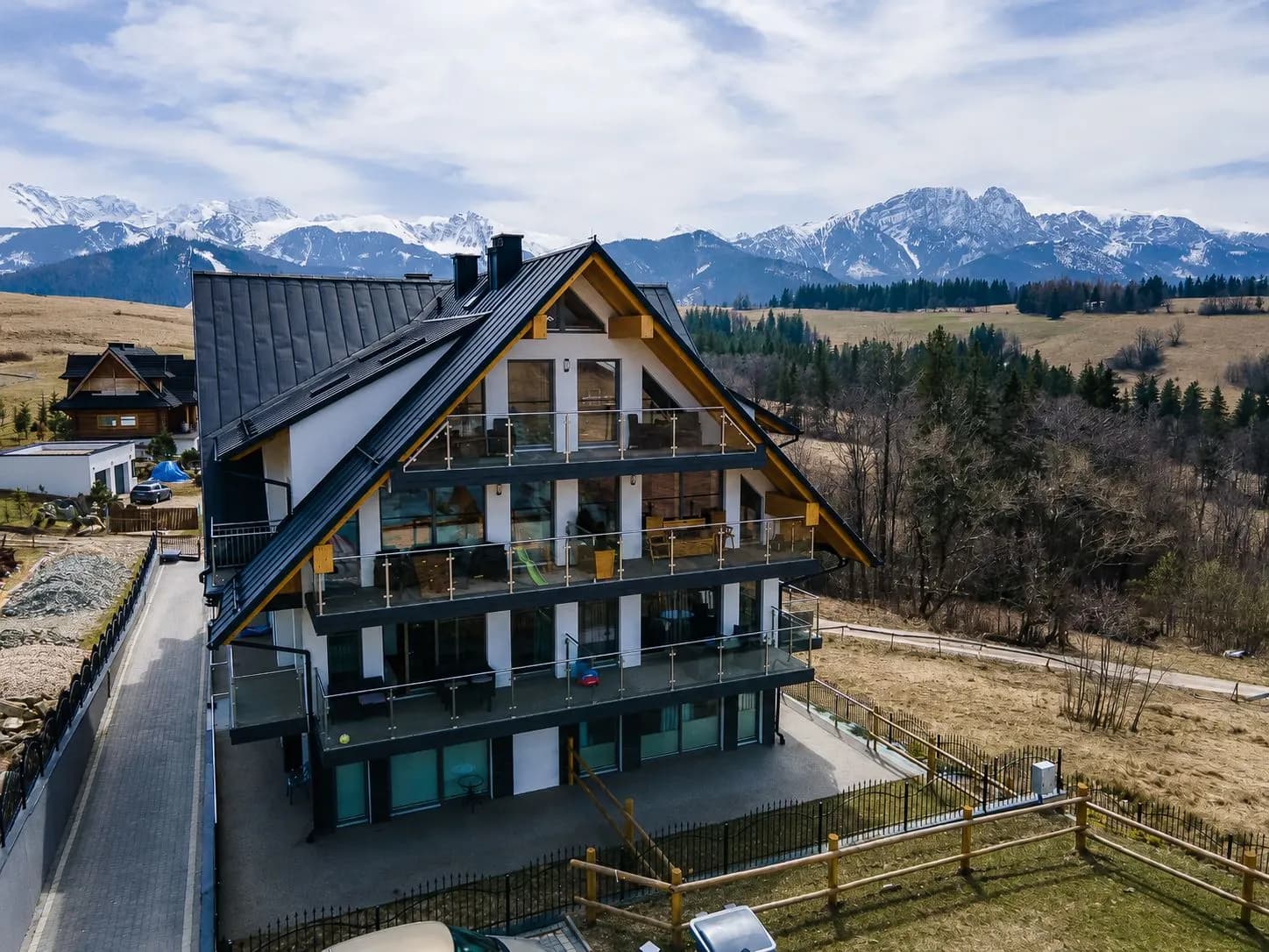 Zdjęcie 1 z galerii Apartamenty Bachledzki Wierch - APTATRY