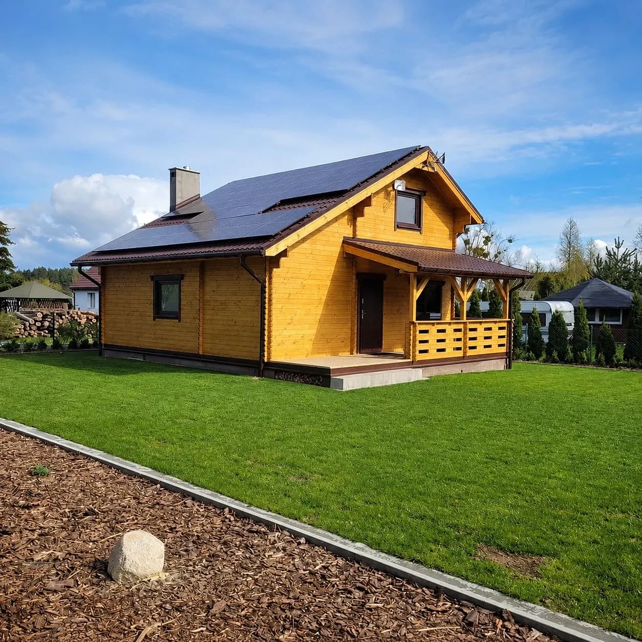Zdjęcie 1 z galerii Domek SPA nad Jeziorem