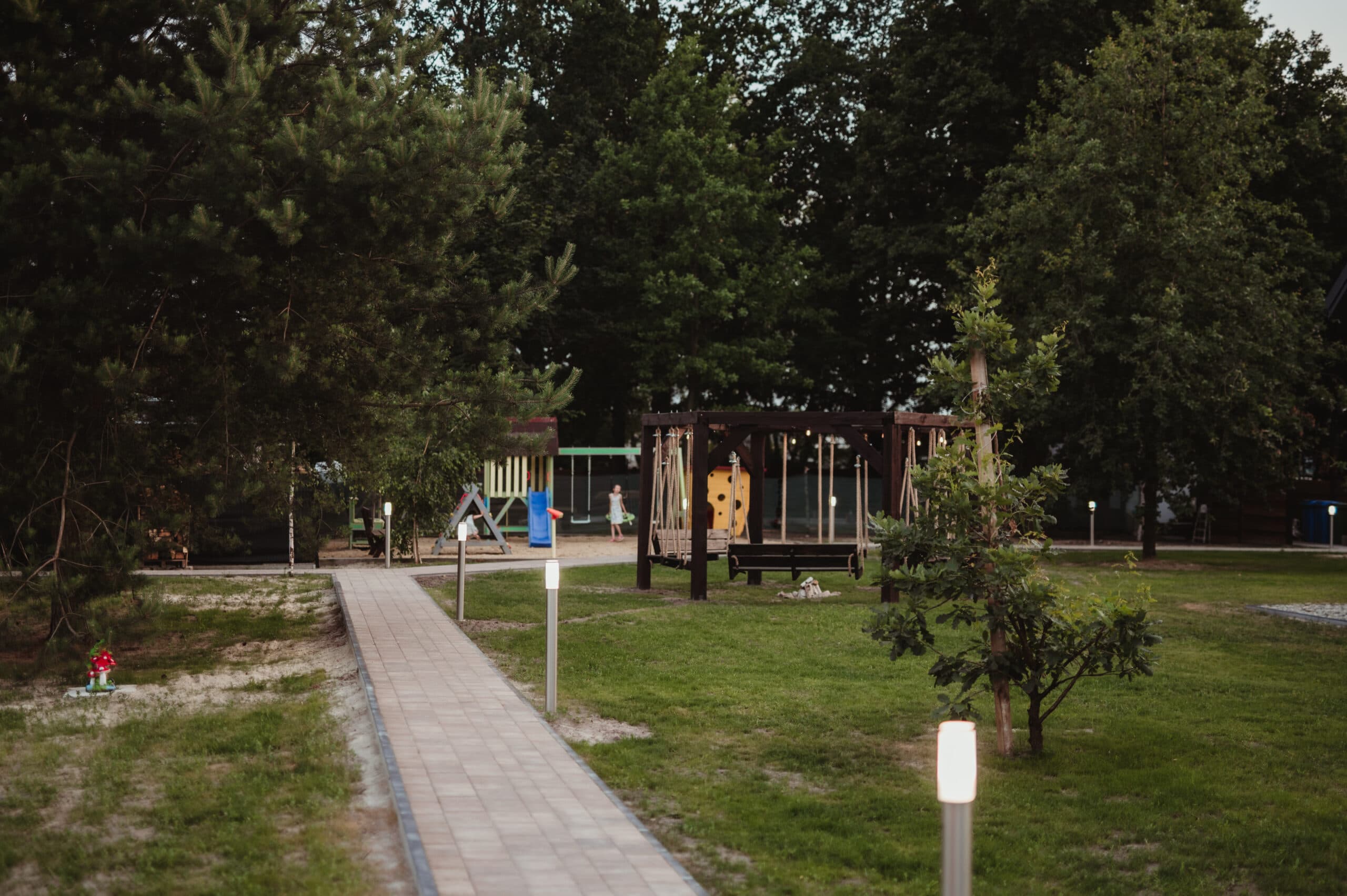 Zdjęcie 18 z galerii Nasza Osada – Domki k. Jeziora Firlej