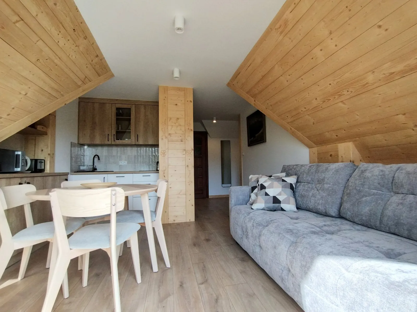 Zdjęcie 6 z galerii Apartament Beskid z widokiem na Tatry